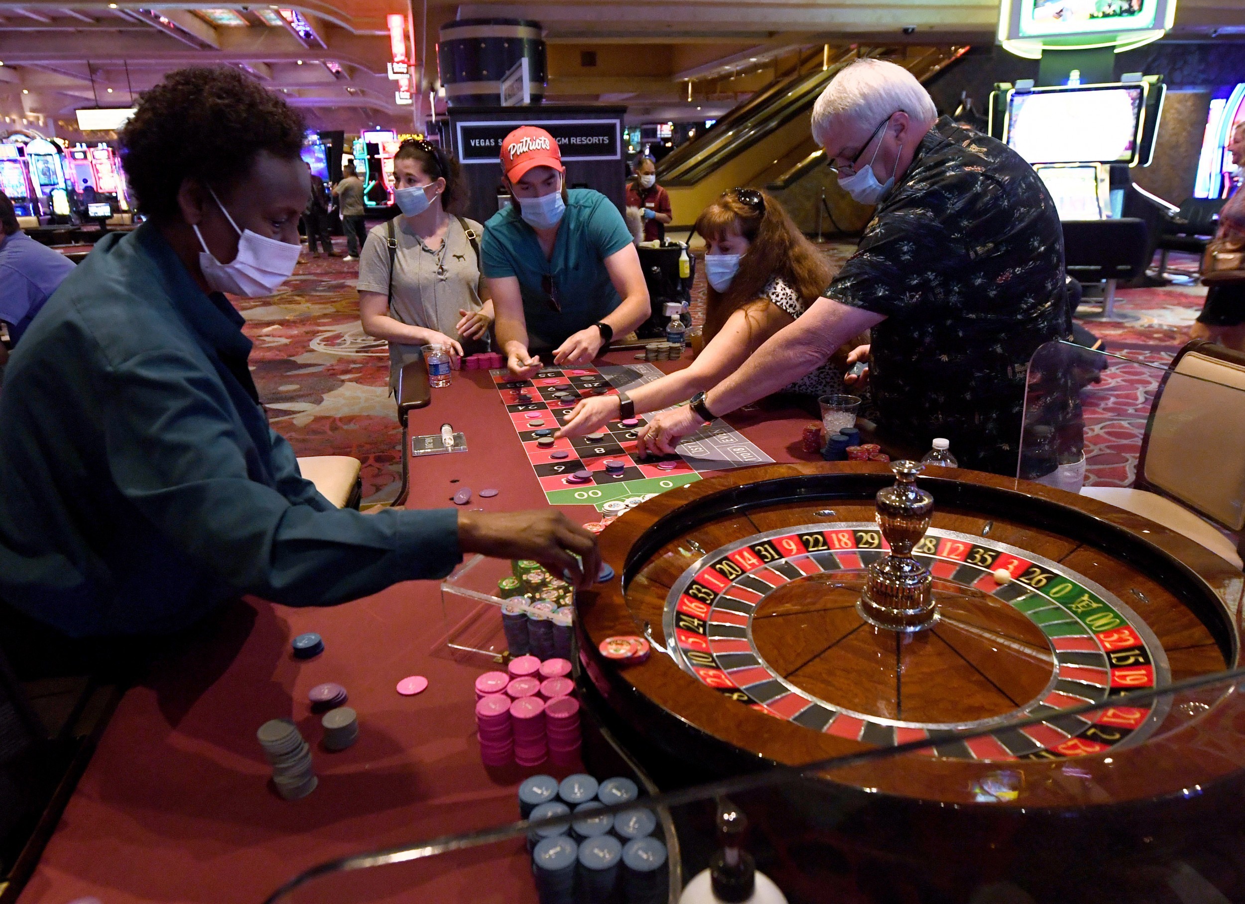 Vegas Casinos and Masks: What You Need to Know