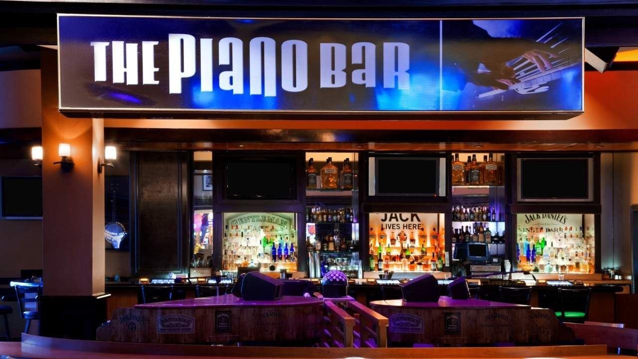 Top Five Piano Bars In Las Vegas