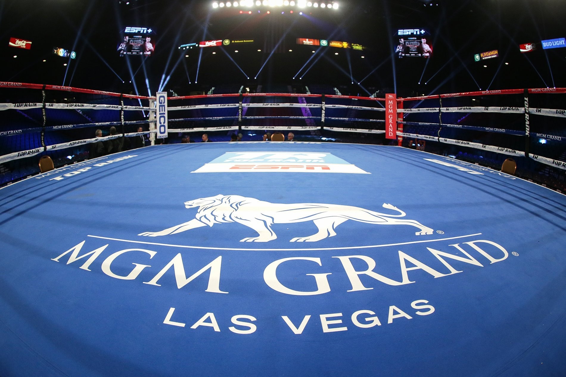 Professional Boxing Returns to Las Vegas