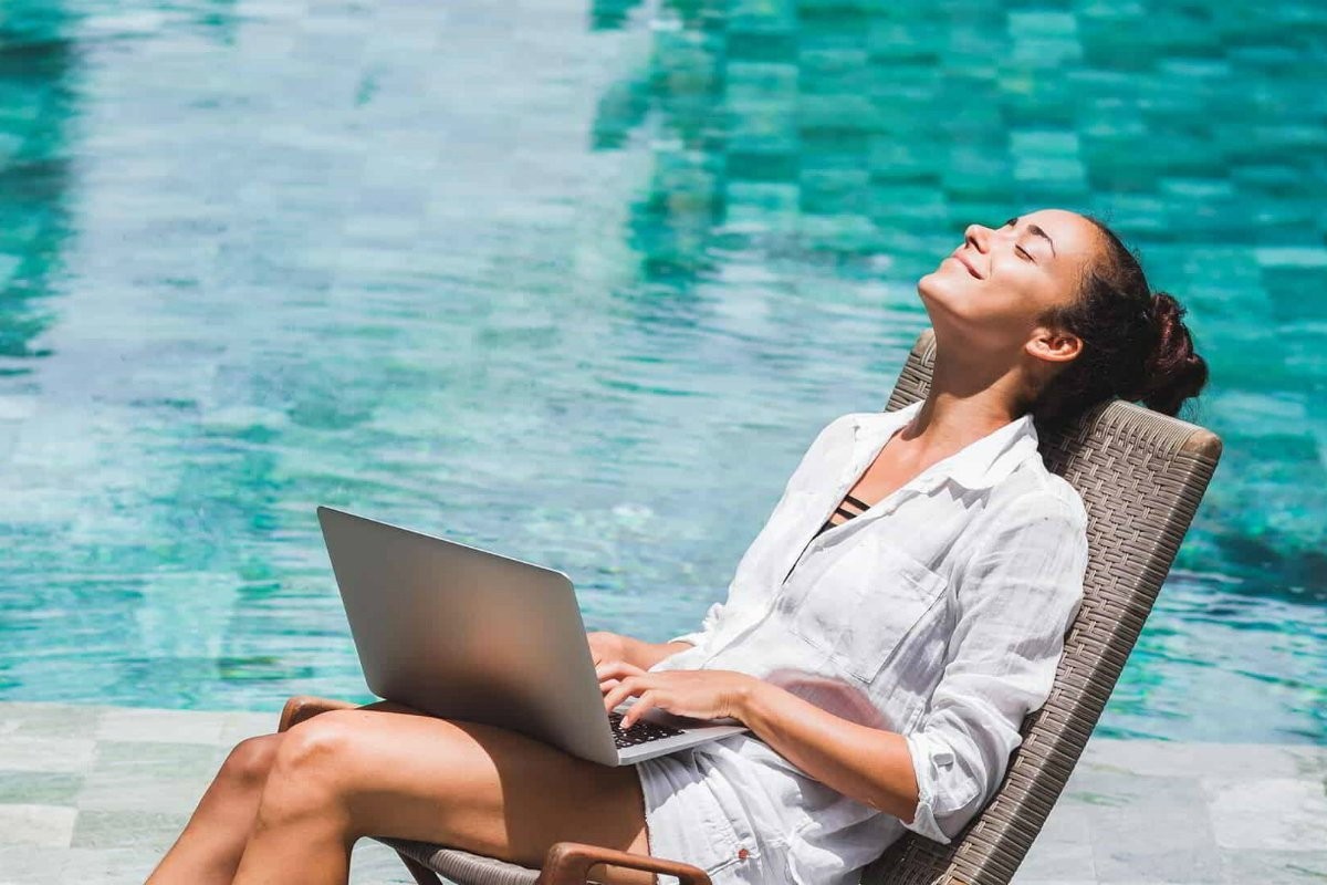 How to Work From Home (in Vegas)