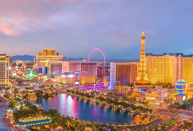 Why Everyone Needs to Go to Vegas At Least Once
