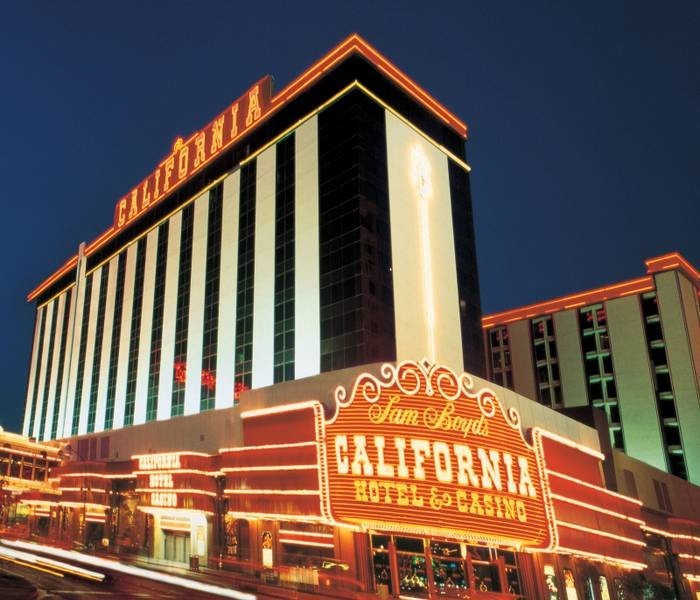 Why Hawaiians Started Coming to Las Vegas