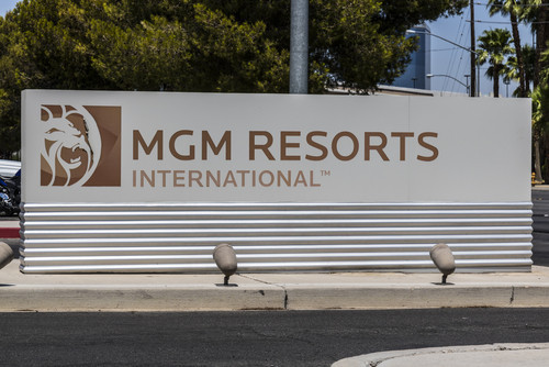 MGM Resorts Slashes Player Reward Points