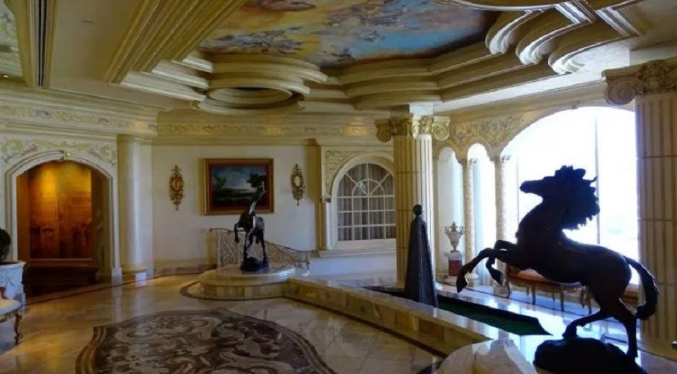 SKY VILLAS Pt 3 - The Verona Suite