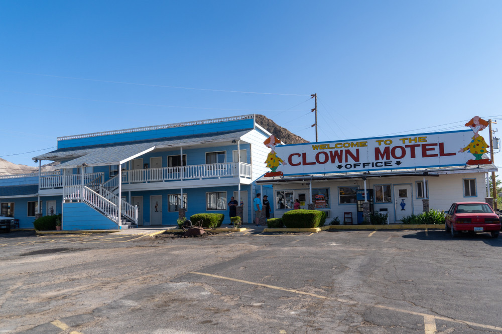 Check Out This Creepy Nevada Motel