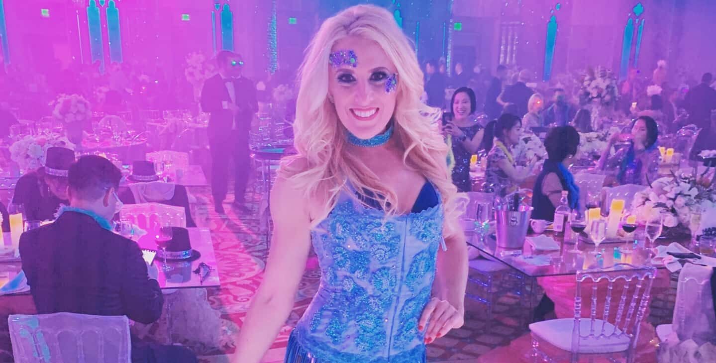 REAL VEGAS PEOPLE - Dancer Kelly Long of 'BurlesQ'