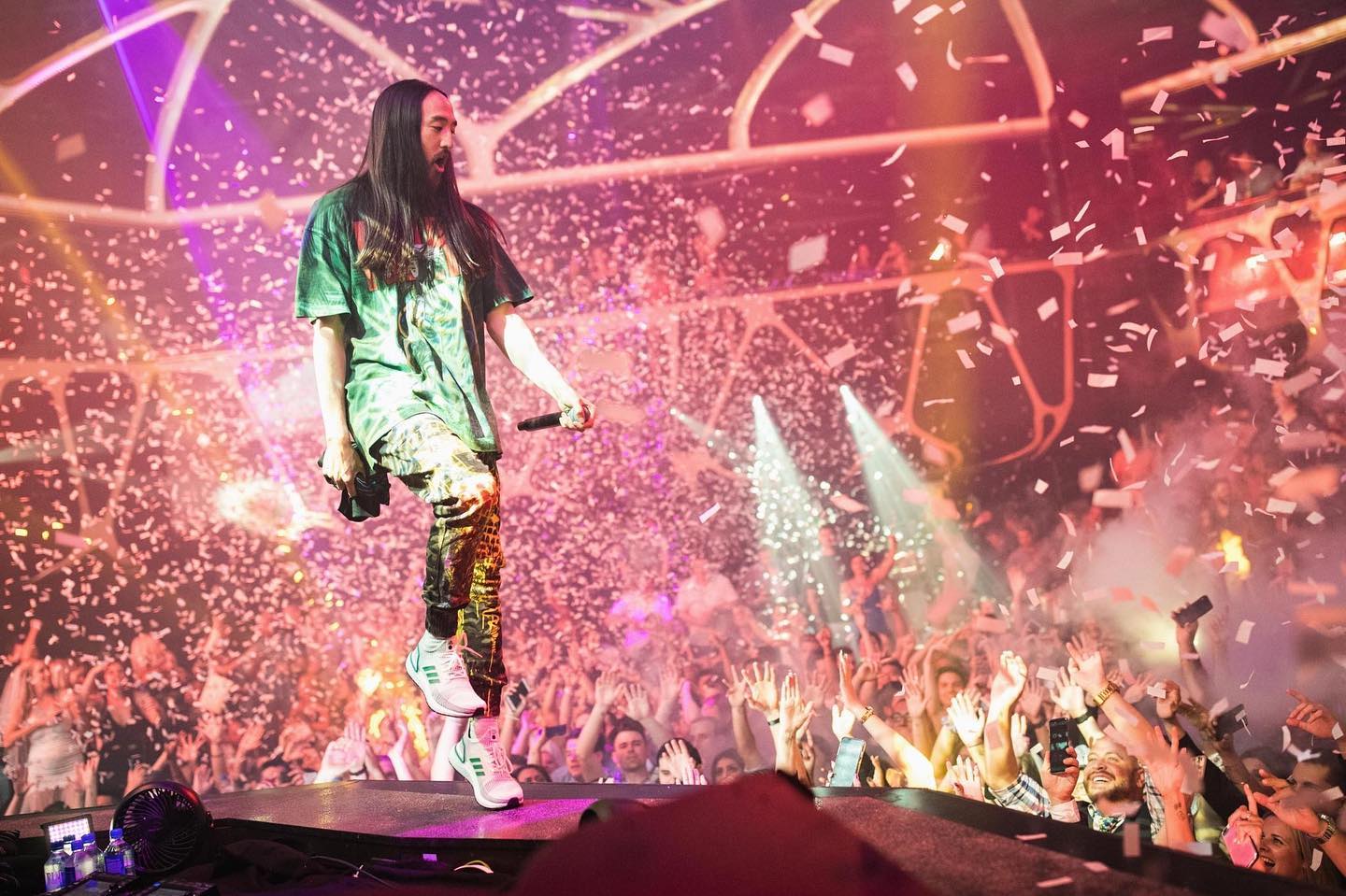 DJ performing at Las Vegas nightclub 