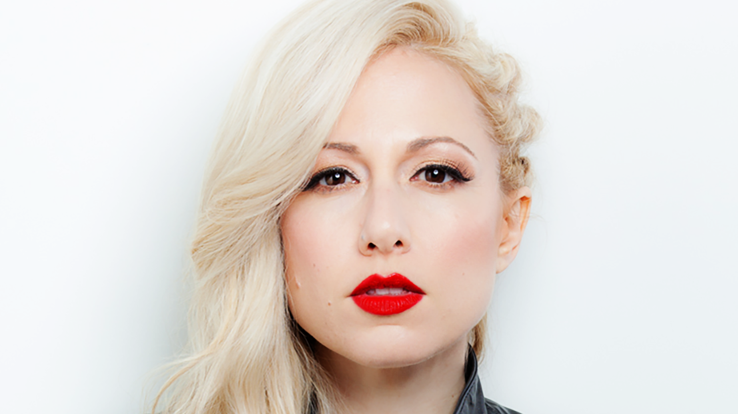 EXCLUSIVE INTERVIEW: Triple-Threat DJ/Producer/Singer Colette's “When the Music’s Loud” Tour Comes to Vegas