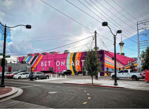 What’s the Las Vegas Arts District?