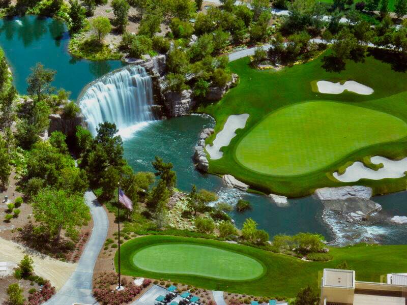 Las Vegas Golf Courses Near the Strip: 15 or Less Minutes’ Drive