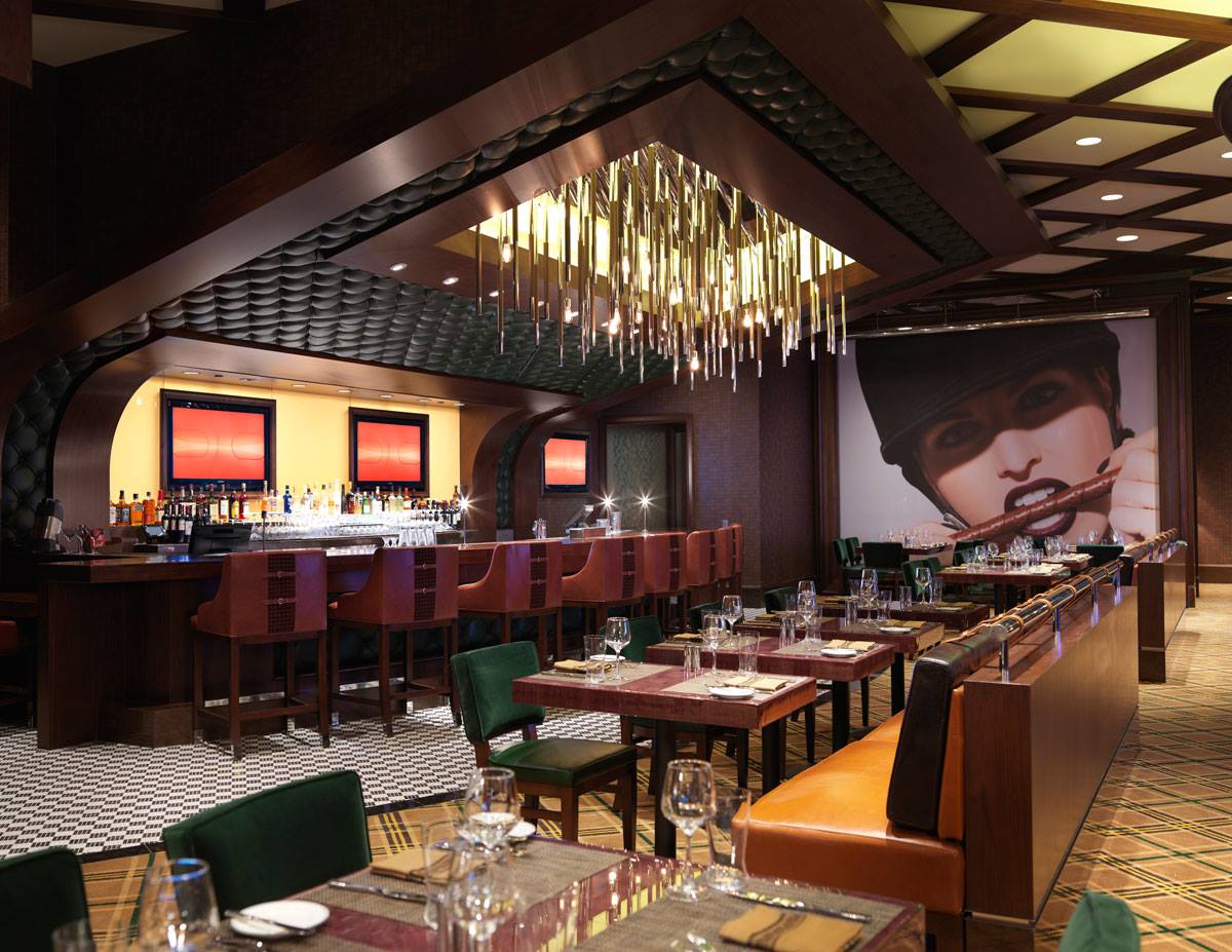 Looking for a Late-Night Snack in Vegas? Spots for Late-Night Dining on The Strip