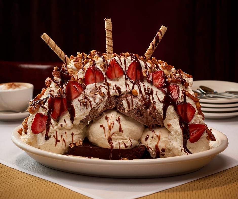 Must-Try Iconic Desserts on the Las Vegas Strip