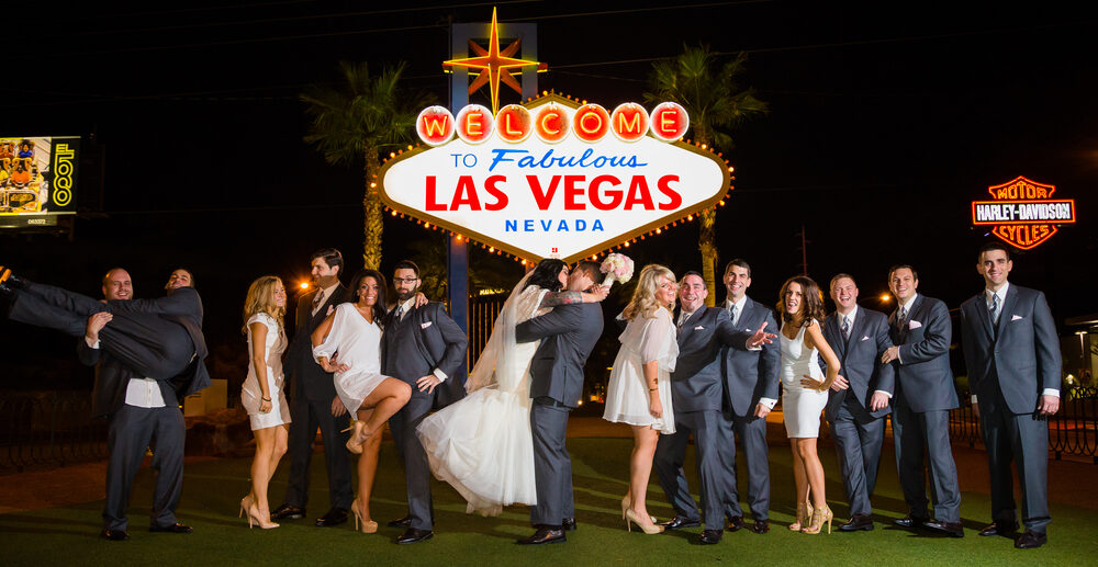 Why Everyone Wants to Get Married in Vegas