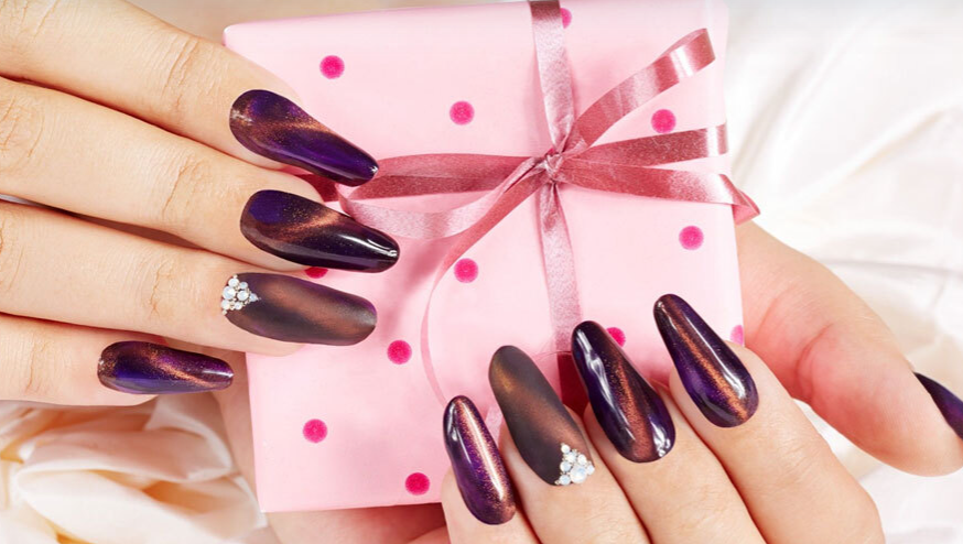 Glam Up Your Look at Nail Salons by the Las Vegas Strip