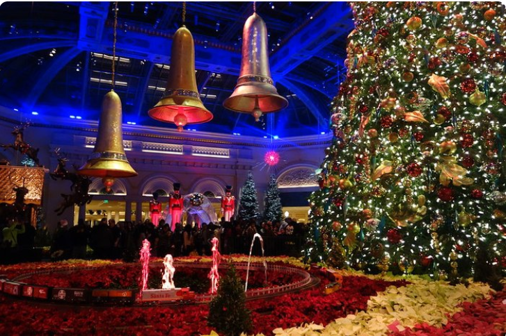 5 Ways to Celebrate Christmas 2023 in Las Vegas