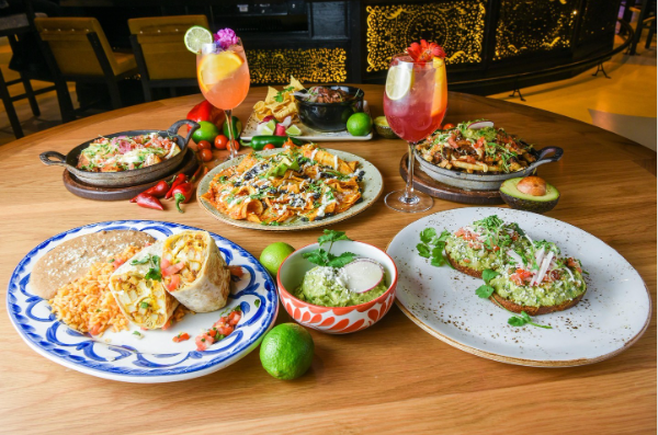 5 Places to Eat Christmas Dinner in Las Vegas 2023