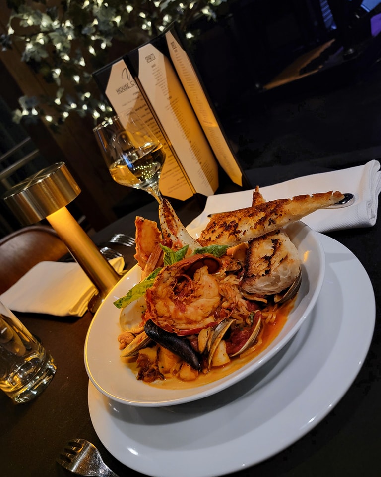 Las Vegas Valentine’s Day Deals