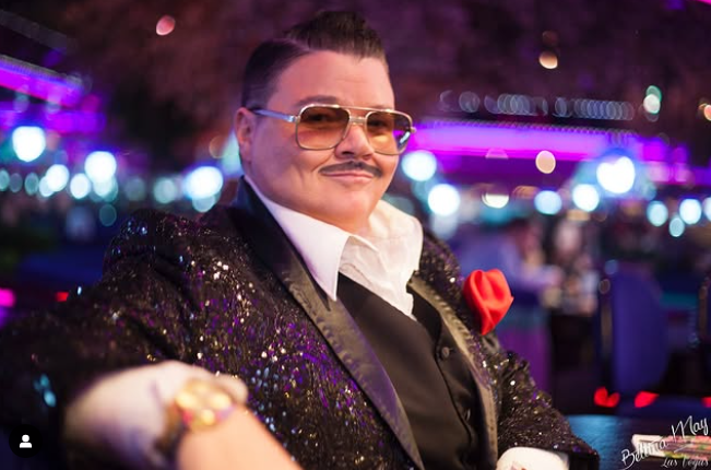 Comedian 'MURRAY HILL' Heads to Plaza Hotel