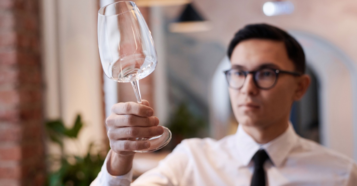 Indulge in a One-Night-Only Wine Pairing at Aromi (15 Wines!)