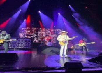 Las Vegas Mixtape v31: Rock’s Agelessness, an In-Town Getaway, and 90’s Vintage Threads