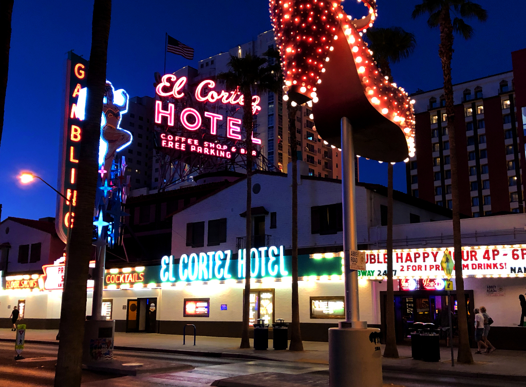 7 Shocking Ghost Tours to Take in Vegas in 2025