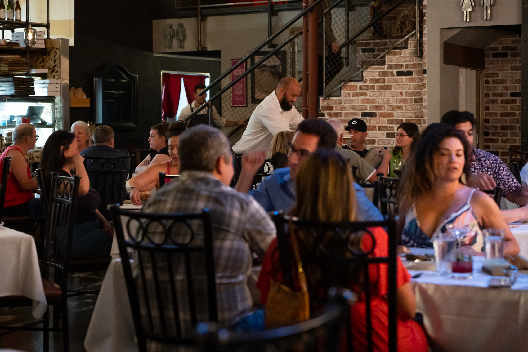 crowds of people at an Italian restaurant