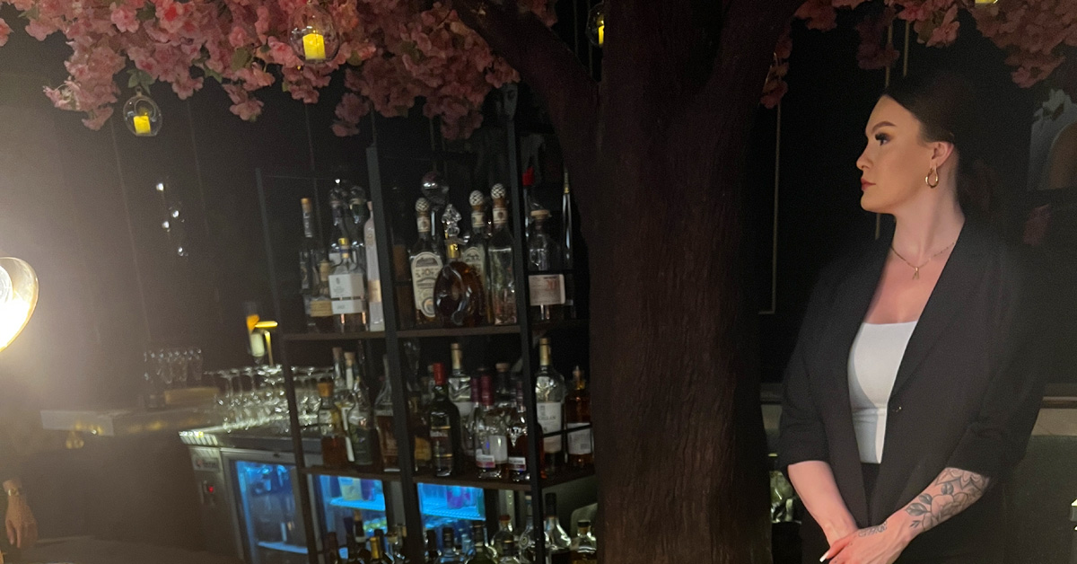 VIP Preview: Liam's Den & Bubble Bar Brings Champagne Elegance to The Strip