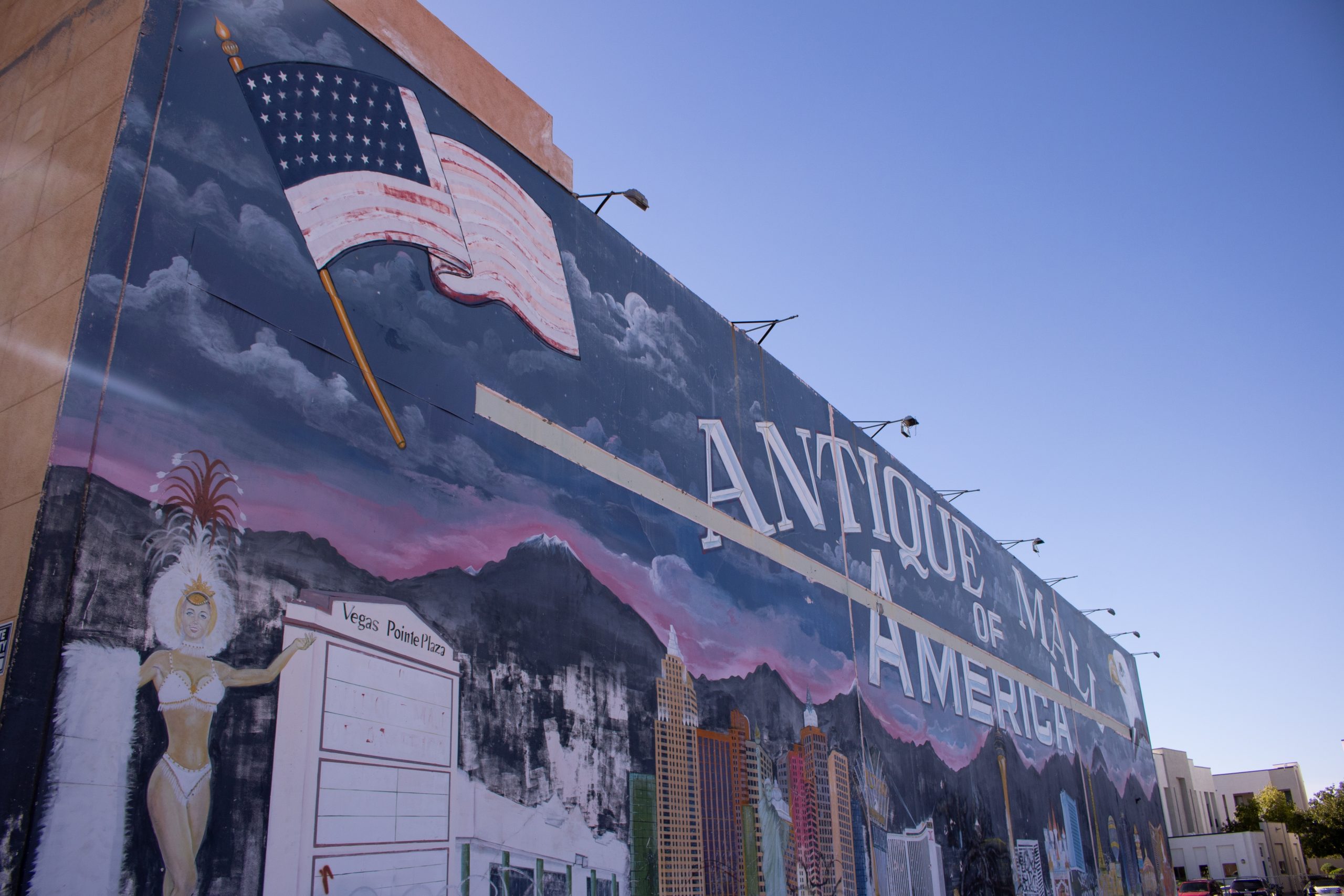 Step Back in Time at the Antique Mall of America